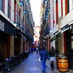 En El Centro De El Rubí Del Pilar Saragoça