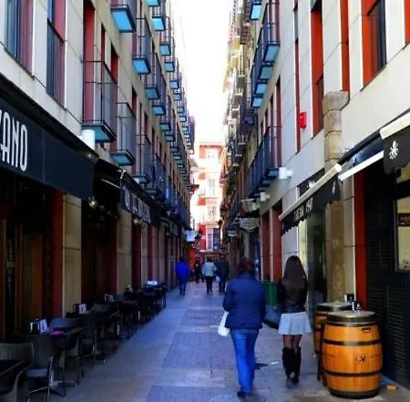 En El Centro De El Rubí Del Pilar Zaragoza