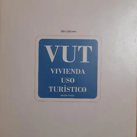 Apartamento En El Centro De El Rubí Del Pilar